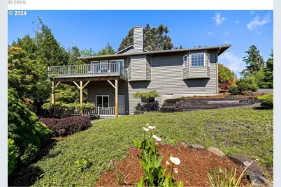 285 Waldorf Pl, Astoria, OR 97103 - Photo 2