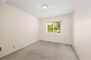 285 Waldorf Pl, Astoria, OR 97103 - Photo 38