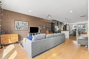 3918 SE 34th Ave, Portland, OR 97202 - Photo 4