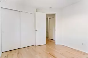 8885 SW 76th Pl, Portland, OR 97223 - Photo 34
