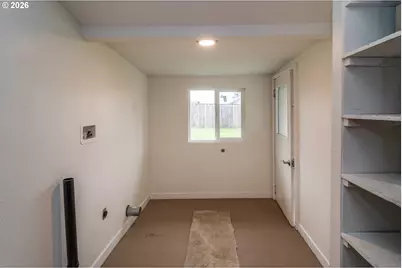 139 R St, Riddle, OR 97469 - Photo 24