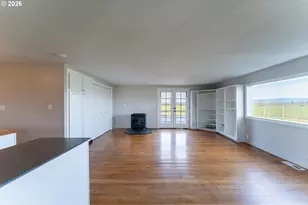 10001 SE Amity Dayton Hwy, McMinnville, OR 97128 - Photo 4