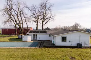 10001 SE Amity Dayton Hwy, McMinnville, OR 97128 - Photo 24