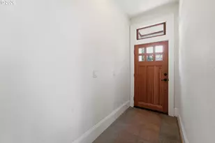 73 NE Hancock St, Portland, OR 97212 - Photo 2
