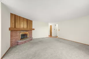 2225 W 28th Ave, Eugene, OR 97405 - Photo 6