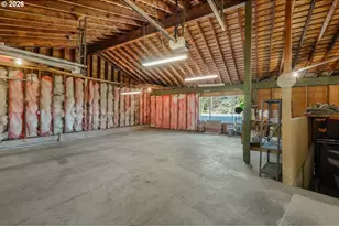 2225 W 28th Ave, Eugene, OR 97405 - Photo 36