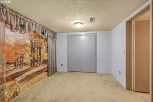 2225 W 28th Ave, Eugene, OR 97405 - Photo 28