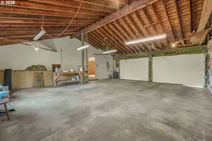 2225 W 28th Ave, Eugene, OR 97405 - Photo 32
