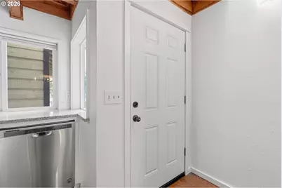 274 NE Powderhorn Dr, Corvallis, OR 97330 - Photo 4