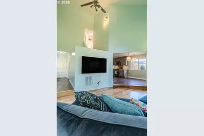 1441 SW 23rd Ct, Gresham, OR 97080 - Photo 8