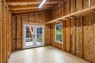 2043 Canemah St, West Linn, OR 97068 - Photo 36