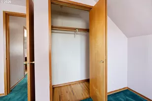 1411 NE Arrowwood St, Hillsboro, OR 97124 - Photo 30