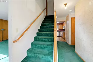 1411 NE Arrowwood St, Hillsboro, OR 97124 - Photo 10
