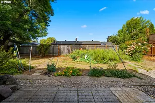 1411 NE Arrowwood St, Hillsboro, OR 97124 - Photo 36