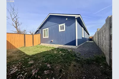 140 SE Eighth Ct, Irrigon, OR 97844 - Photo 16