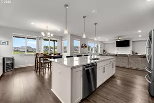 4766 S 16th Dr, Ridgefield, WA 98642 - Photo 8