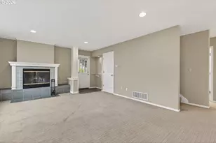 13617 NE Glendoveer Ct, Portland, OR 97230 - Photo 22