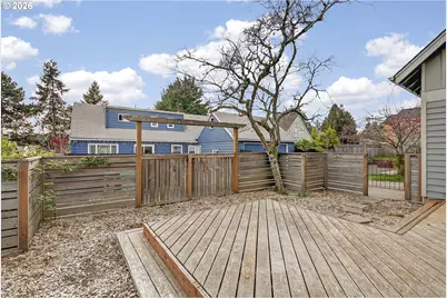 13617 NE Glendoveer Ct, Portland, OR 97230 - Photo 28