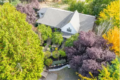 209 Templeton St, Brownsville, OR 97327 - Photo 2