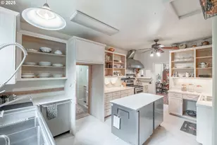 209 Templeton St, Brownsville, OR 97327 - Photo 26