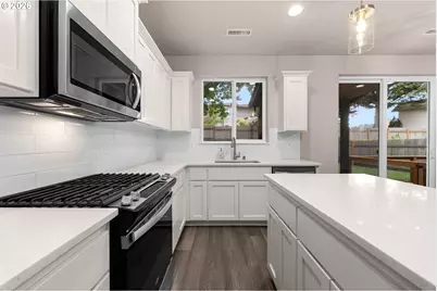 8602 NE 70th Cir, Vancouver, WA 98662 - Photo 12