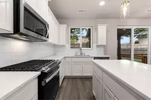 8602 NE 70th Cir, Vancouver, WA 98662 - Photo 12