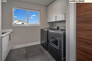 7058 SW Alder St, Wilsonville, OR 97070 - Photo 44