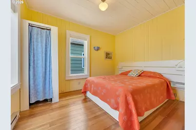 441 12th Ave, Seaside, OR 97138 - Photo 8