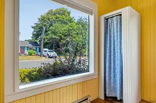 441 12th Ave, Seaside, OR 97138 - Photo 10