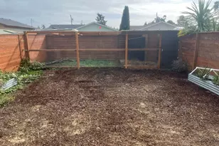 1640 19th St, Florence, OR 97439 - Photo 24