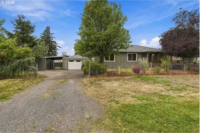 499 N 10th St, Saint Helens, OR 97051 - Photo 2