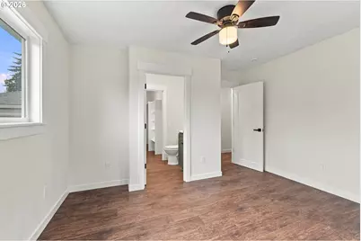 499 N 10th St, Saint Helens, OR 97051 - Photo 10