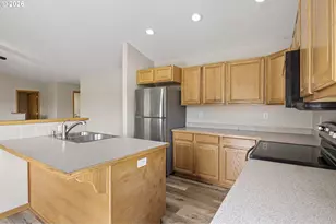 223 Armande Loop, Roseburg, OR 97471 - Photo 12