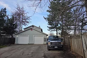 1195 1197 Shipping St NE, Salem, OR 97301 - Photo 1