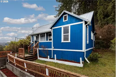 990 SW Tichenor St, Clatskanie, OR 97016 - Photo 2