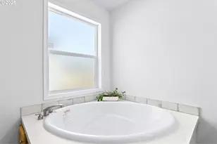 18780 Central Point Rd, Oregon City, OR 97045 - Photo 22