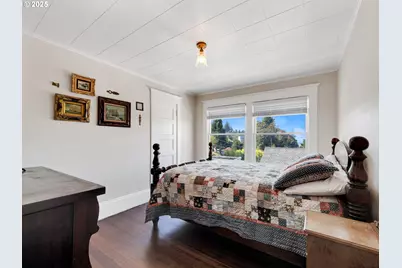 192 W Exchange St, Astoria, OR 97103 - Photo 20