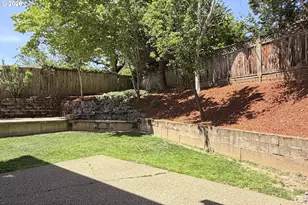151 SE Condor Dr, Gresham, OR 97080 - Photo 40