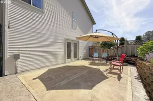 151 SE Condor Dr, Gresham, OR 97080 - Photo 2