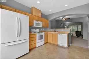15430 SW Sparrow Loop, Beaverton, OR 97007 - Photo 8