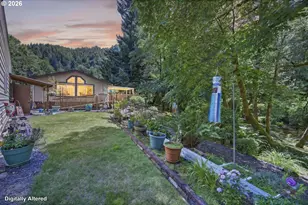 12290 Hwy 126, Mapleton, OR 97453 - Photo 28