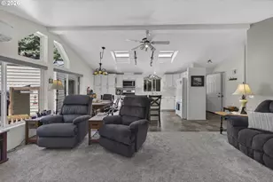 12290 Hwy 126, Mapleton, OR 97453 - Photo 10