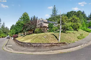 207 W 52nd Ave, Eugene, OR 97405 - Photo 42