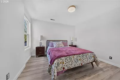 207 W 52nd Ave, Eugene, OR 97405 - Photo 30