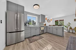 207 W 52nd Ave, Eugene, OR 97405 - Photo 10