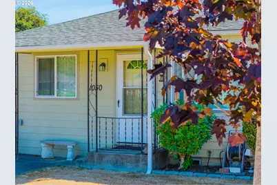 1050 N Myrtle St, Coquille, OR 97423 - Photo 4