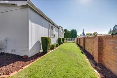 1111 SE 3rd Ave #72, Canby, OR 97013 - Photo 30