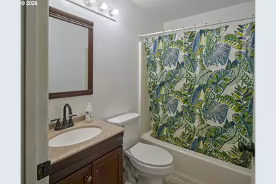 1733 Foxtail Cir, Woodland, WA 98674 - Photo 16