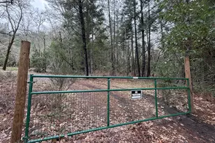 908 Riverbanks Rd, Grants Pass, OR 97527 - Photo 1