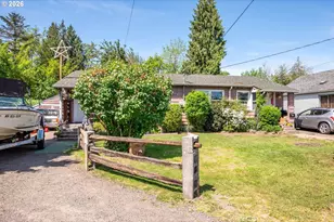 1423 S 7th Ave, Kelso, WA 98626 - Photo 2